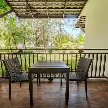 Готель Sentido Khao Lak (Adults Only) Екстер'єр фото