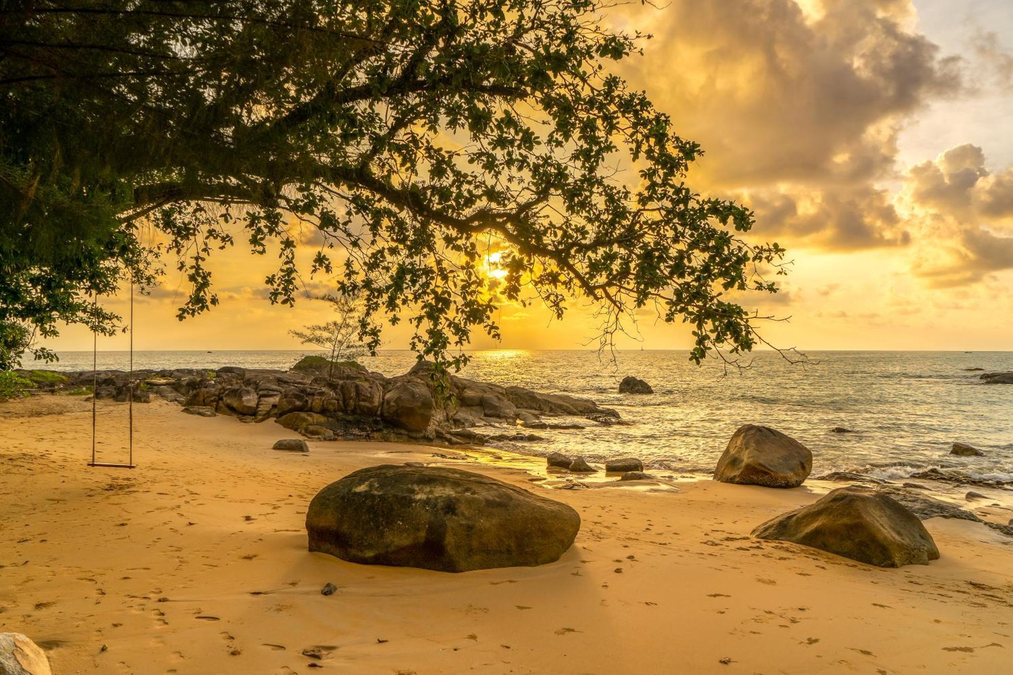 Готель Sentido Khao Lak (Adults Only) Екстер'єр фото