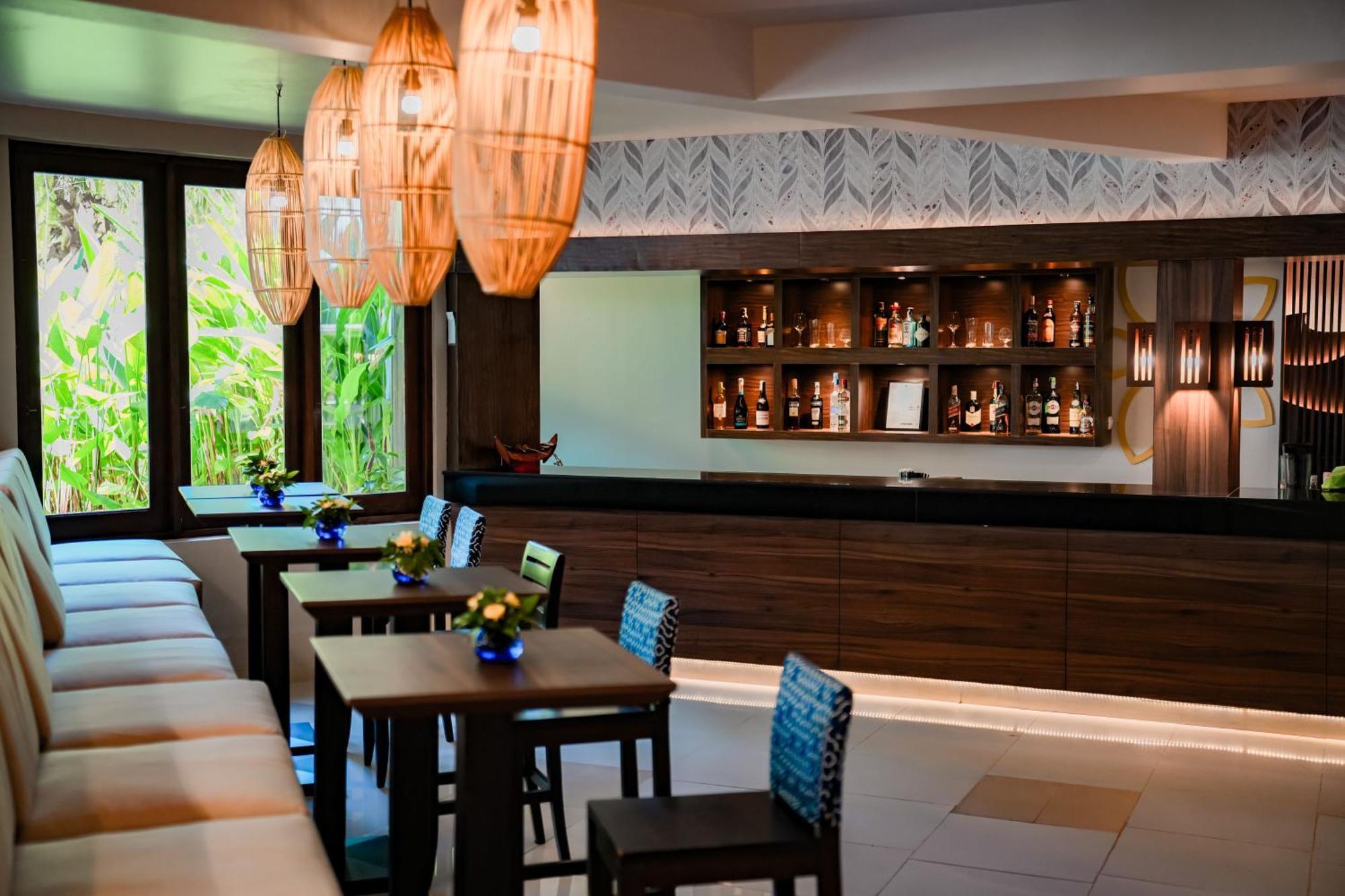 Готель Sentido Khao Lak (Adults Only) Екстер'єр фото